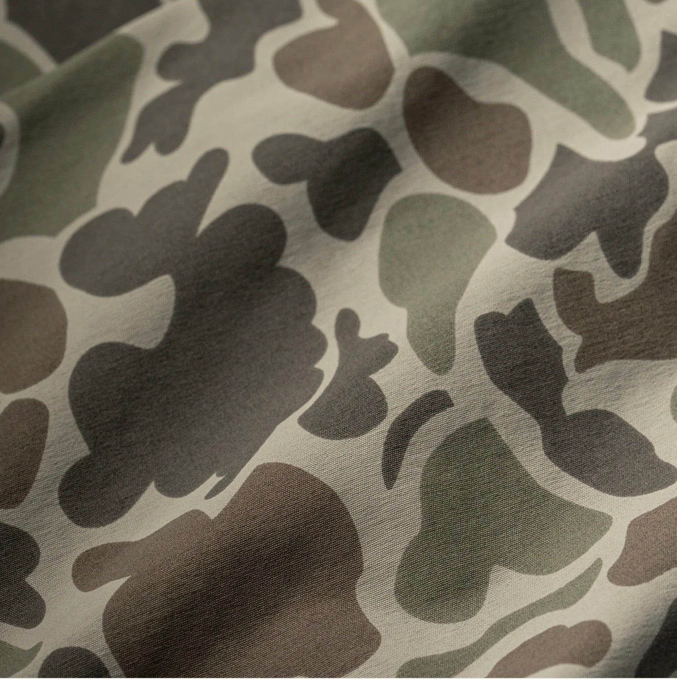 Marsh Wear Men’s Prime Hagood Shorts - Dark Green Mallard Camo