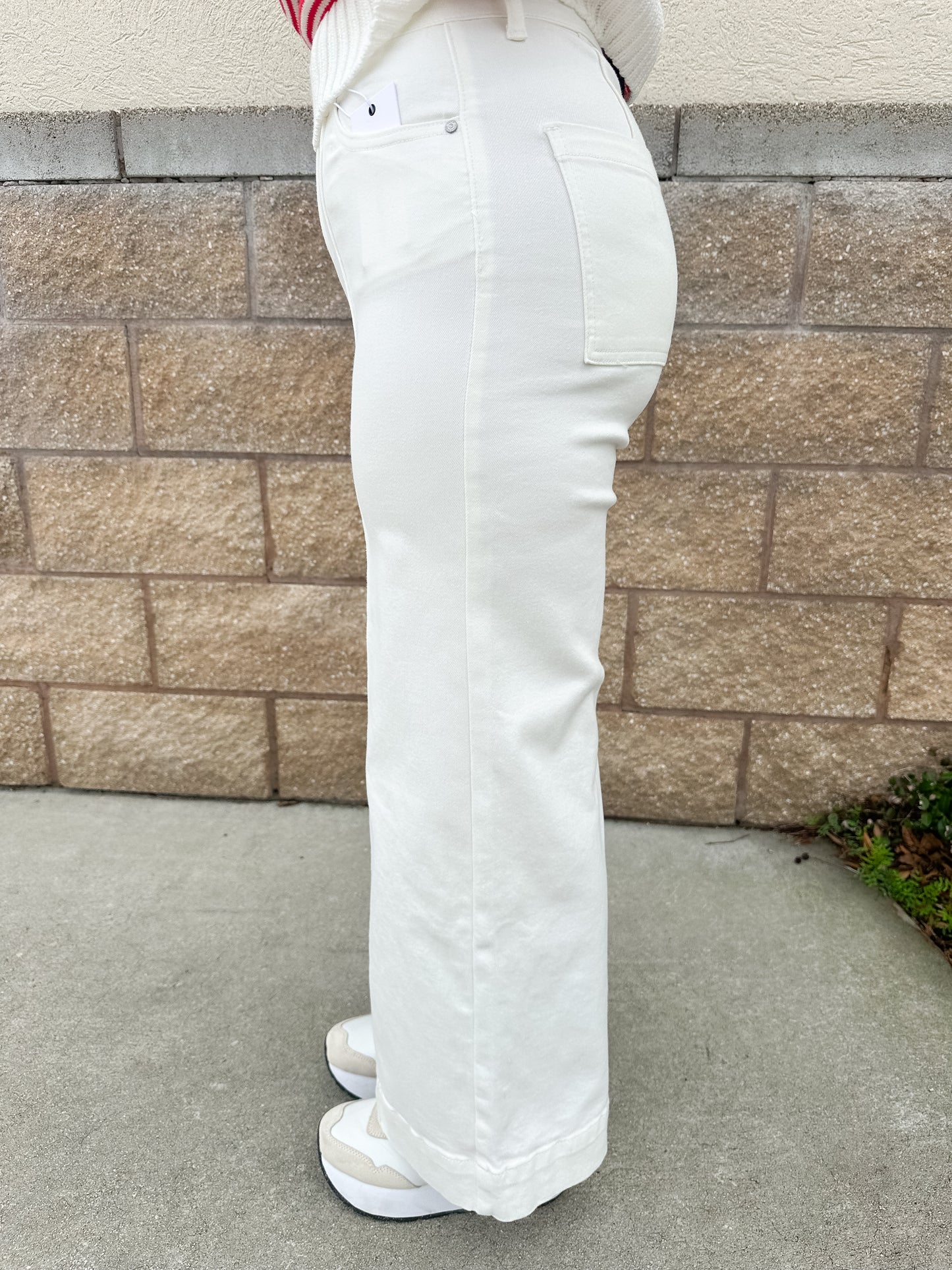 AW Pin Tuck Wide Leg Jean - White