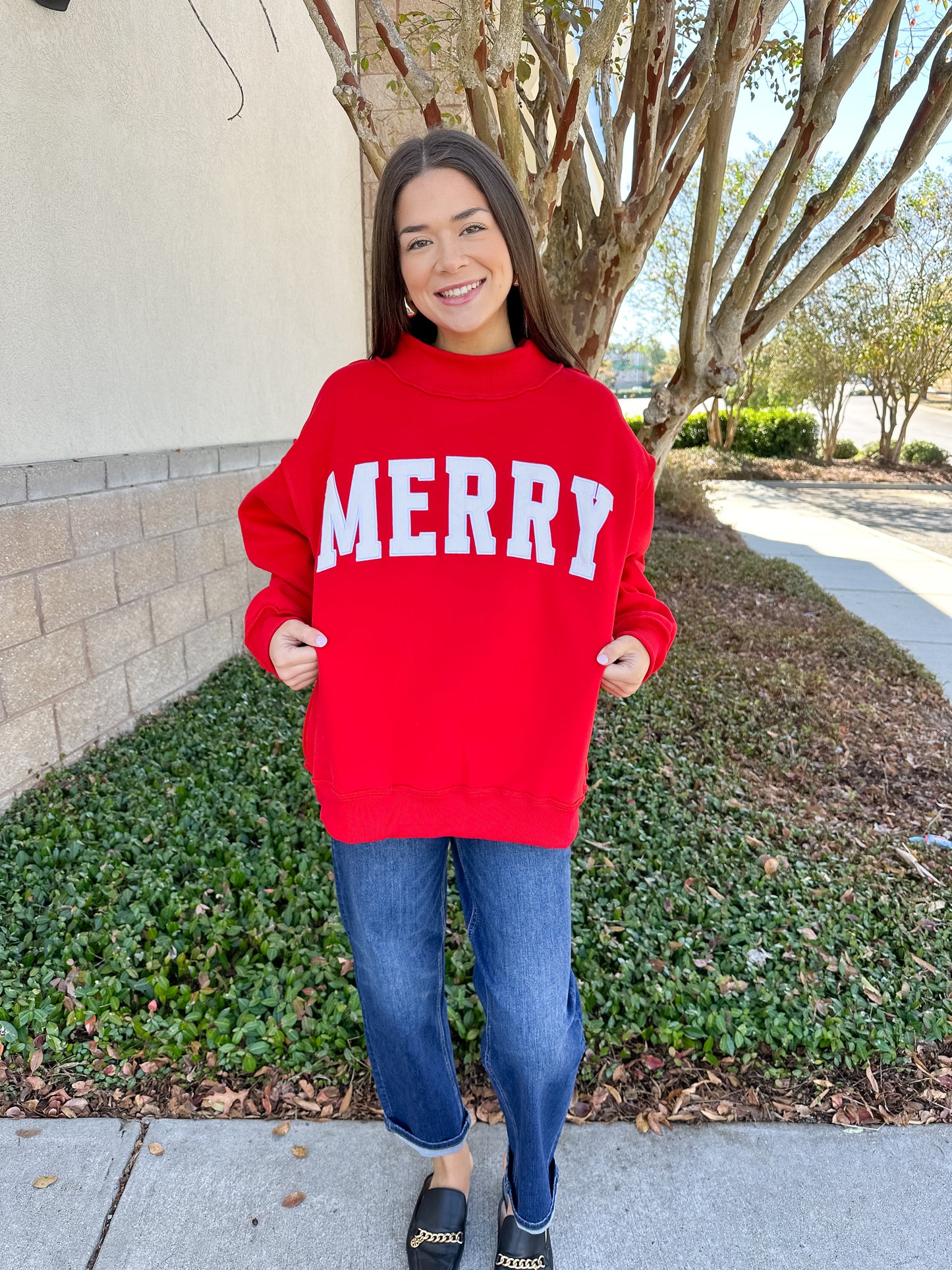 Merry Mockneck - Red