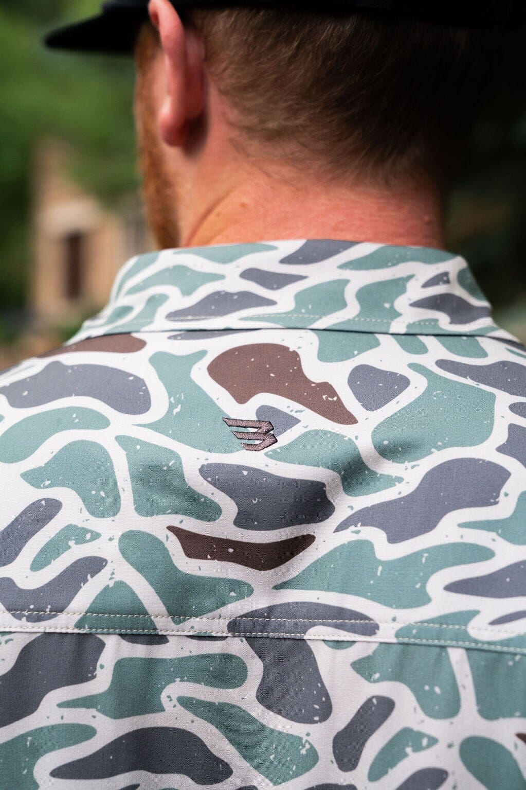 Men’s Burlebo S/S Performance Button Up - Retro Duck Camo