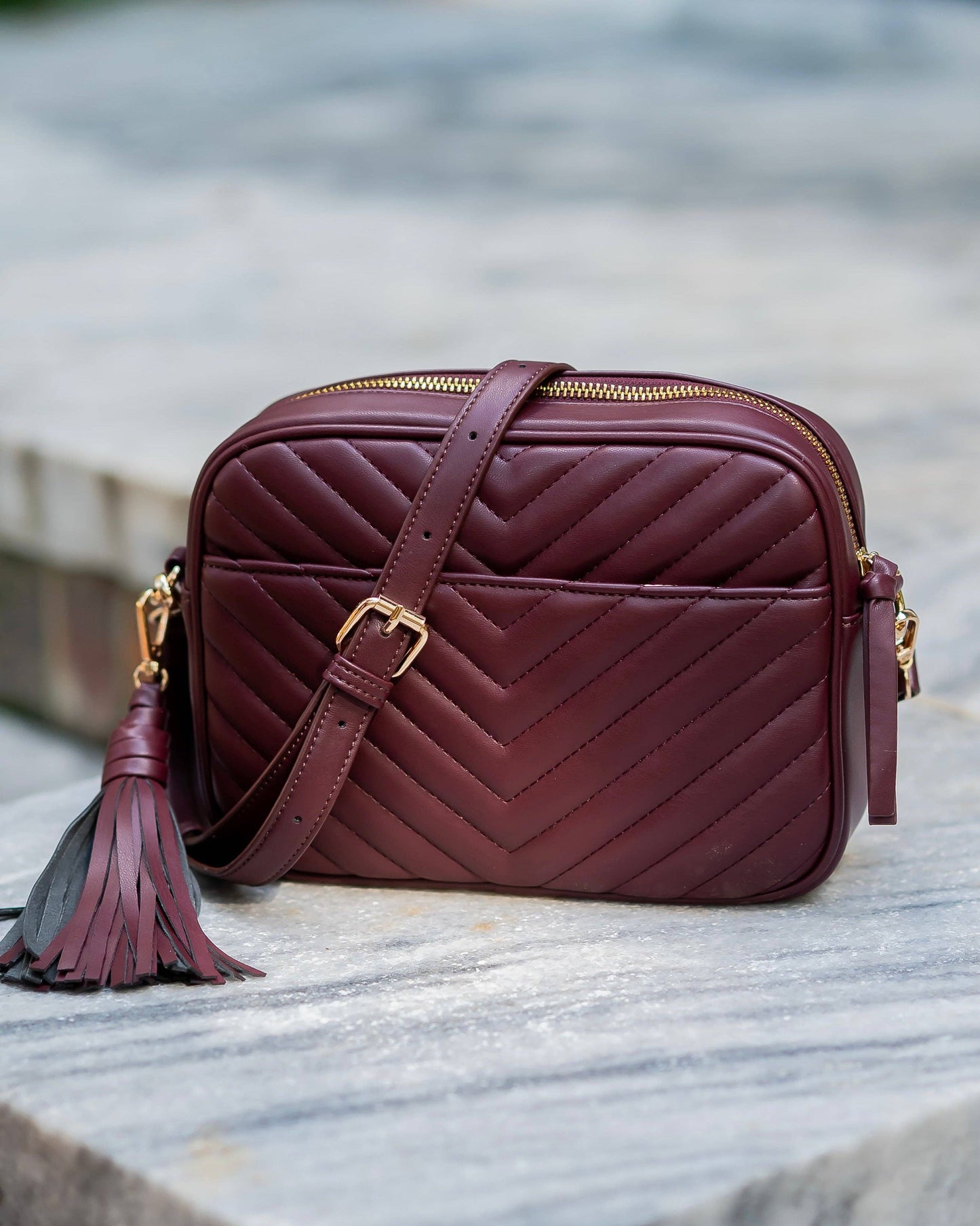 CH Greer Crossbody Burgundy VQ