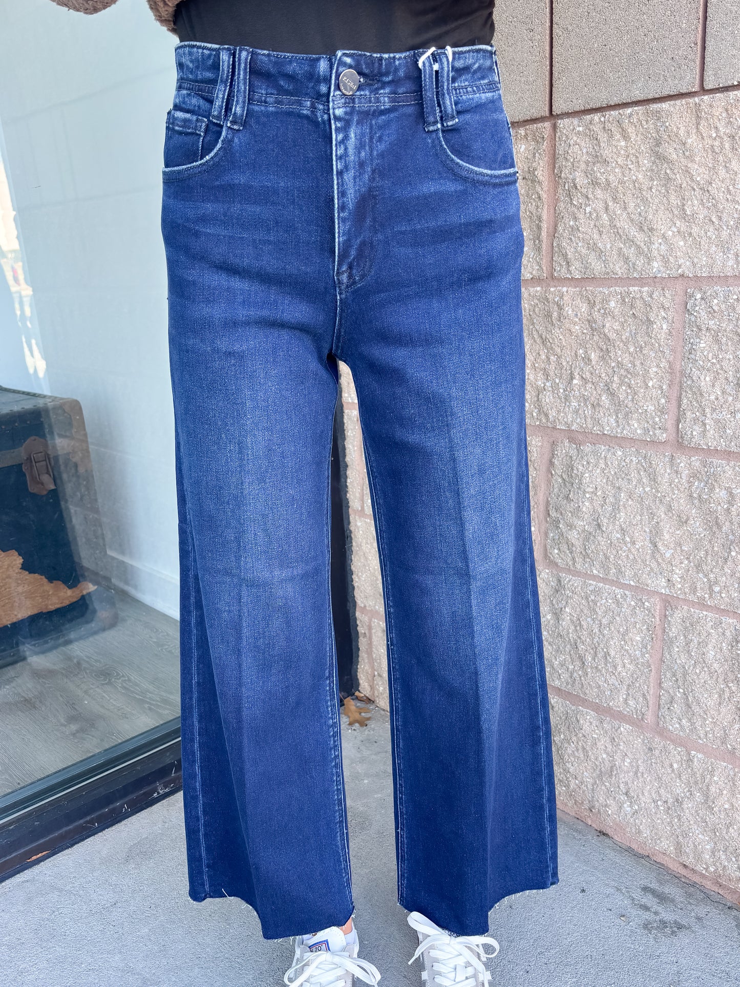 Risen Sandy - High Rise Ankle Wide Jeans - Dark