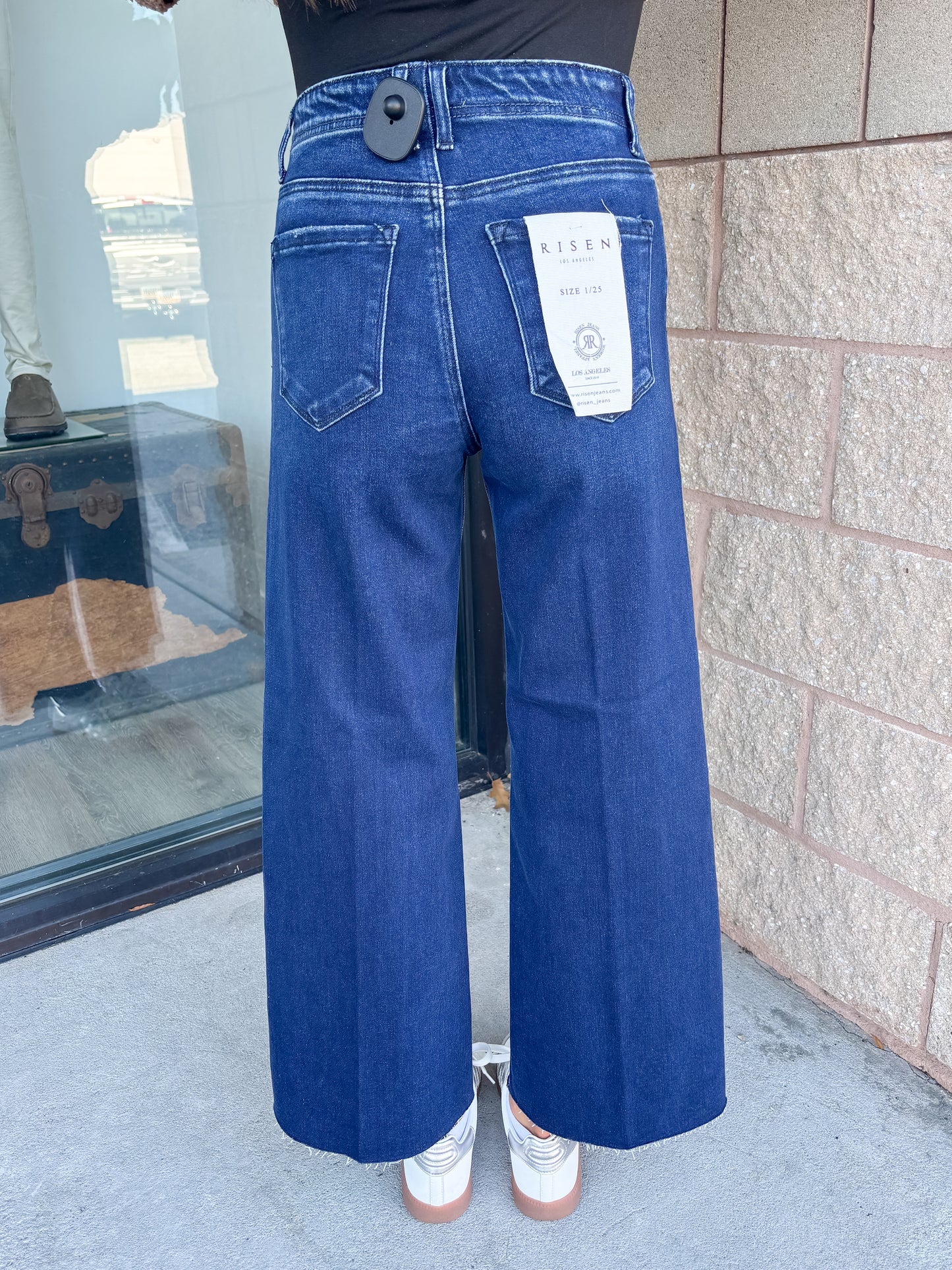 Risen Sandy - High Rise Ankle Wide Jeans - Dark