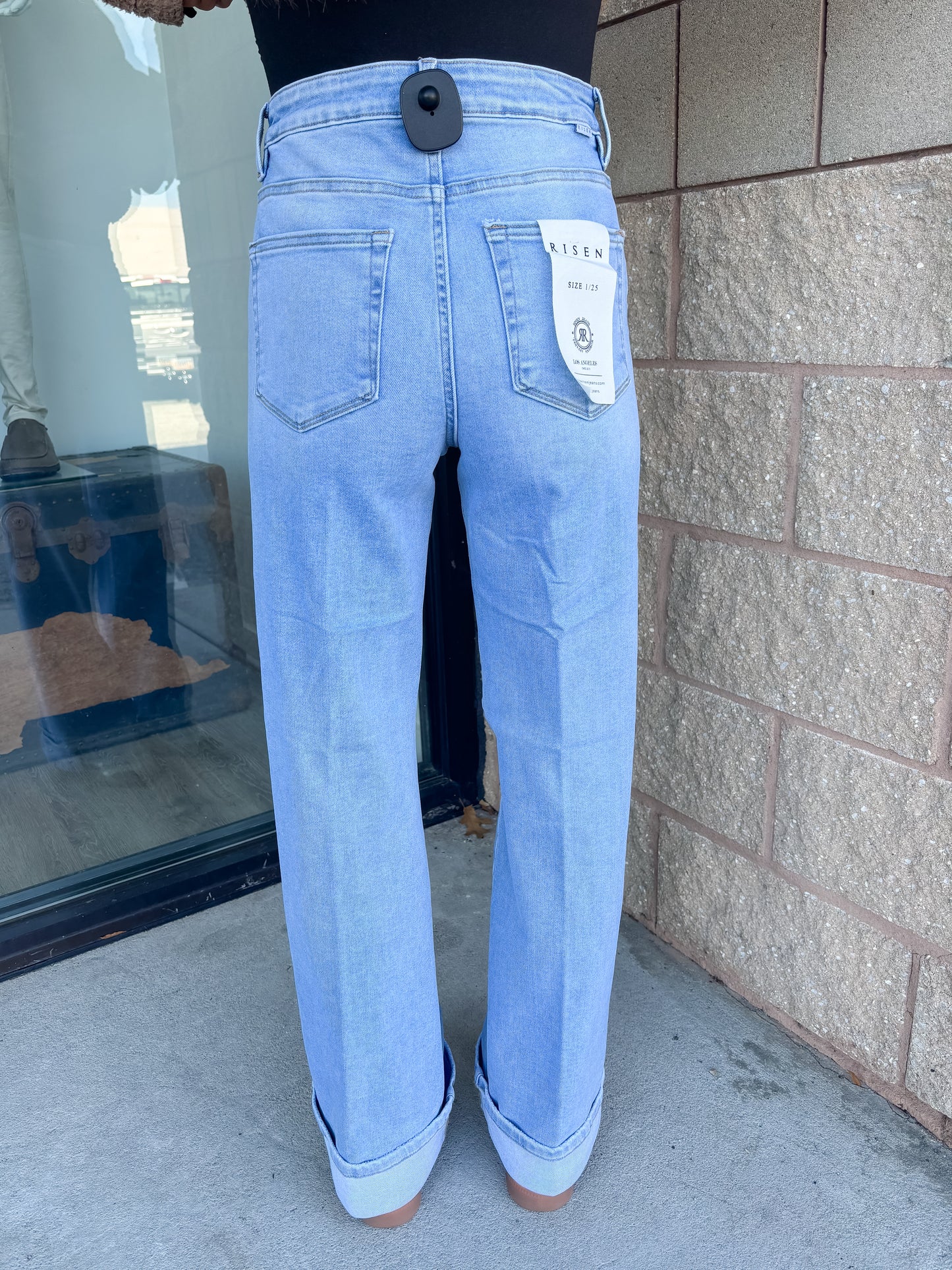 Risen Carter - TC High Rise Long Wide Cuff Jeans - Light