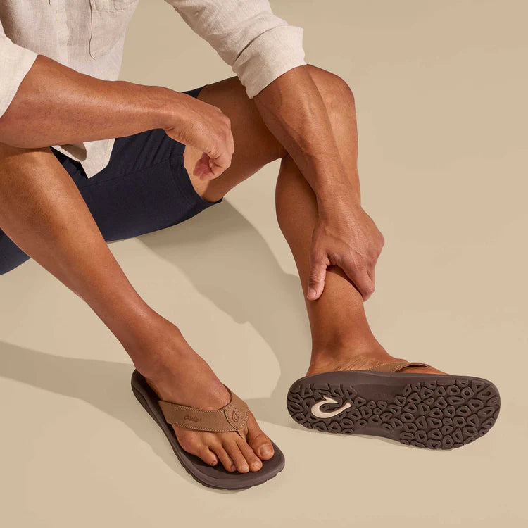 OluKai Men’s ‘Ohana Water-Friendly Beach Sandal - Tan|Dark Java