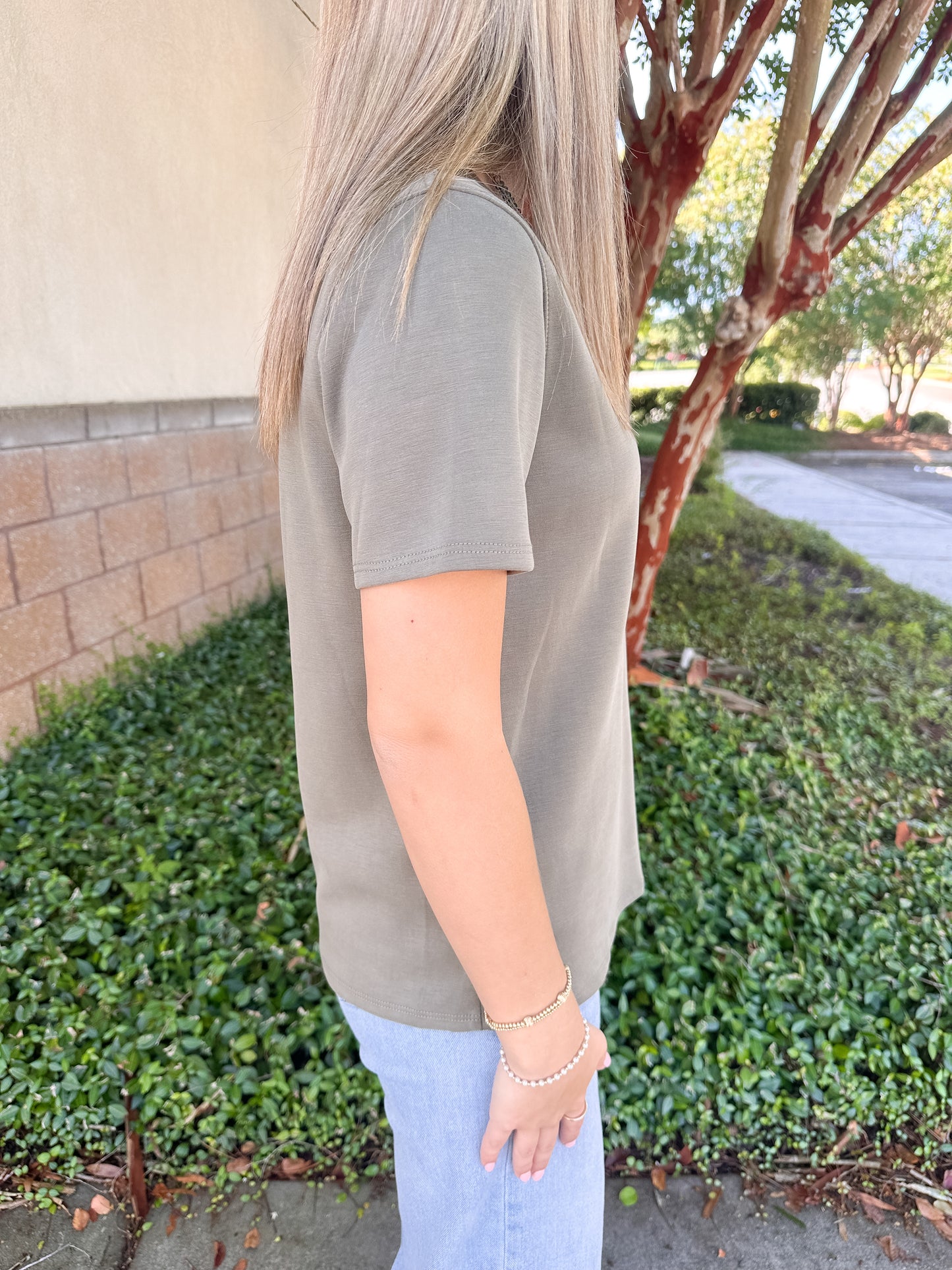 Carrie Crew Tee