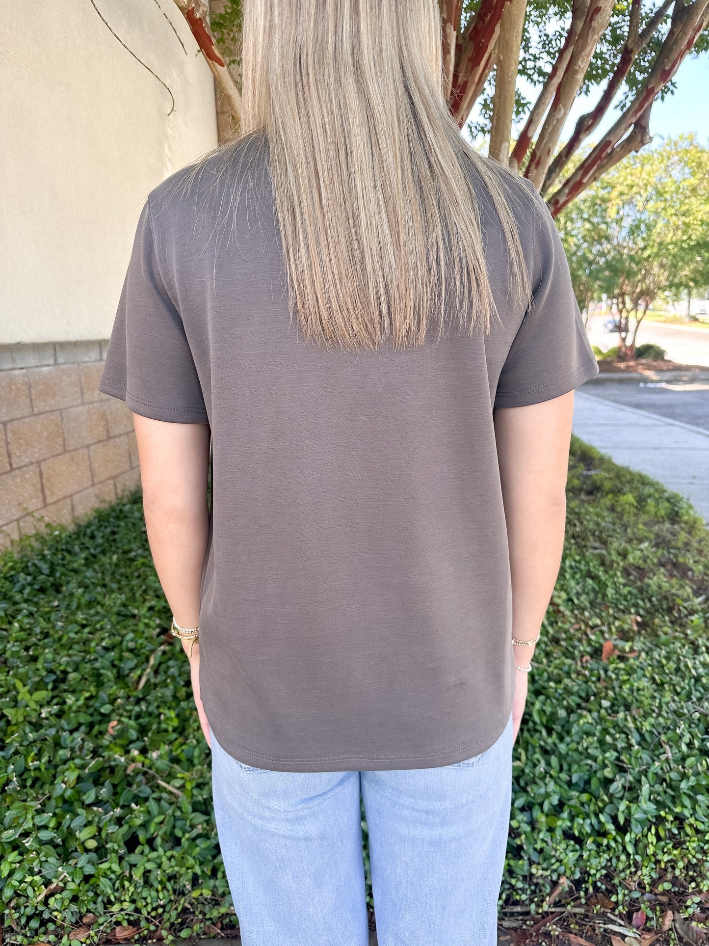 Carrie Crew Tee