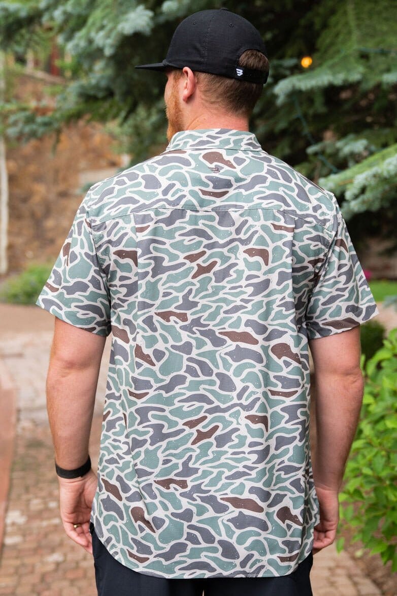 Men’s Burlebo S/S Performance Button Up - Retro Duck Camo