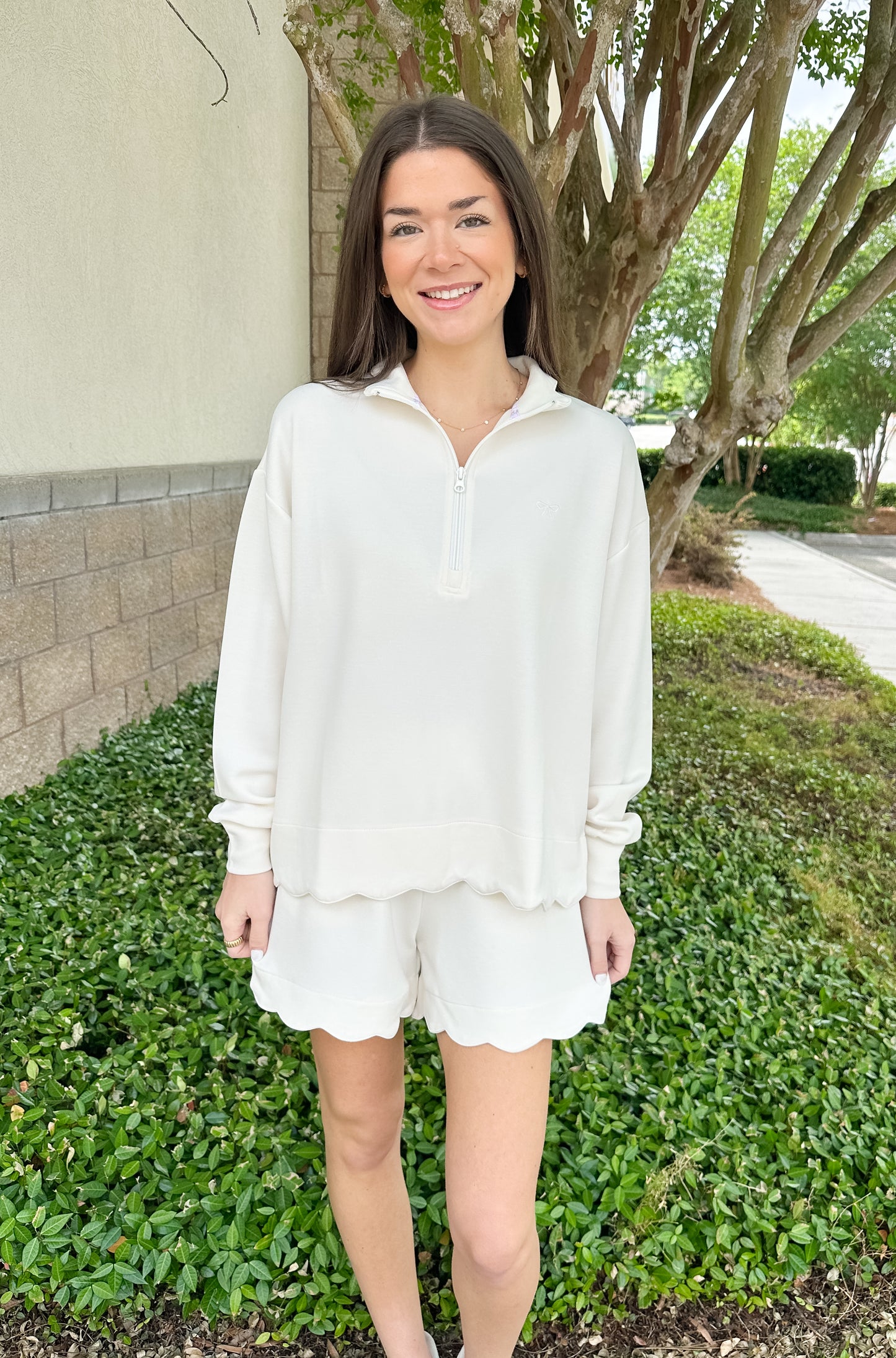 Rae Scalloped Short - Pearl