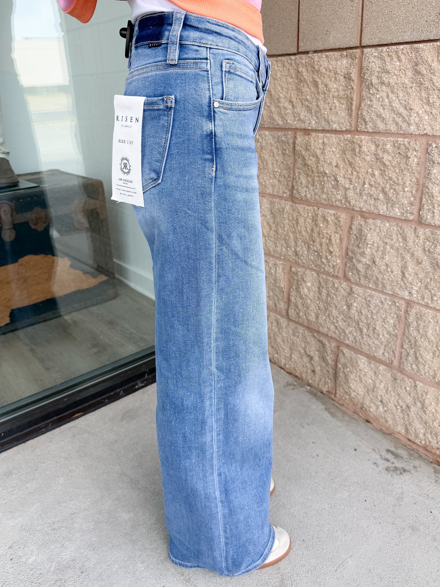 Risen Trista - Low Rise Wide Leg Jeans - Medium