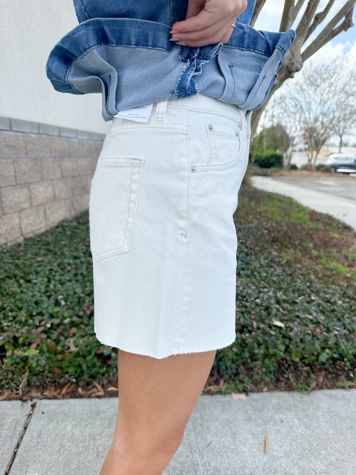 Jonah Mid Rise Relaxed Short - Cloud