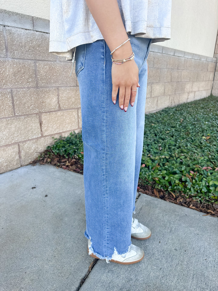 Risen Ella - High Rise Crop Wide-Step Hem Jeans Medium