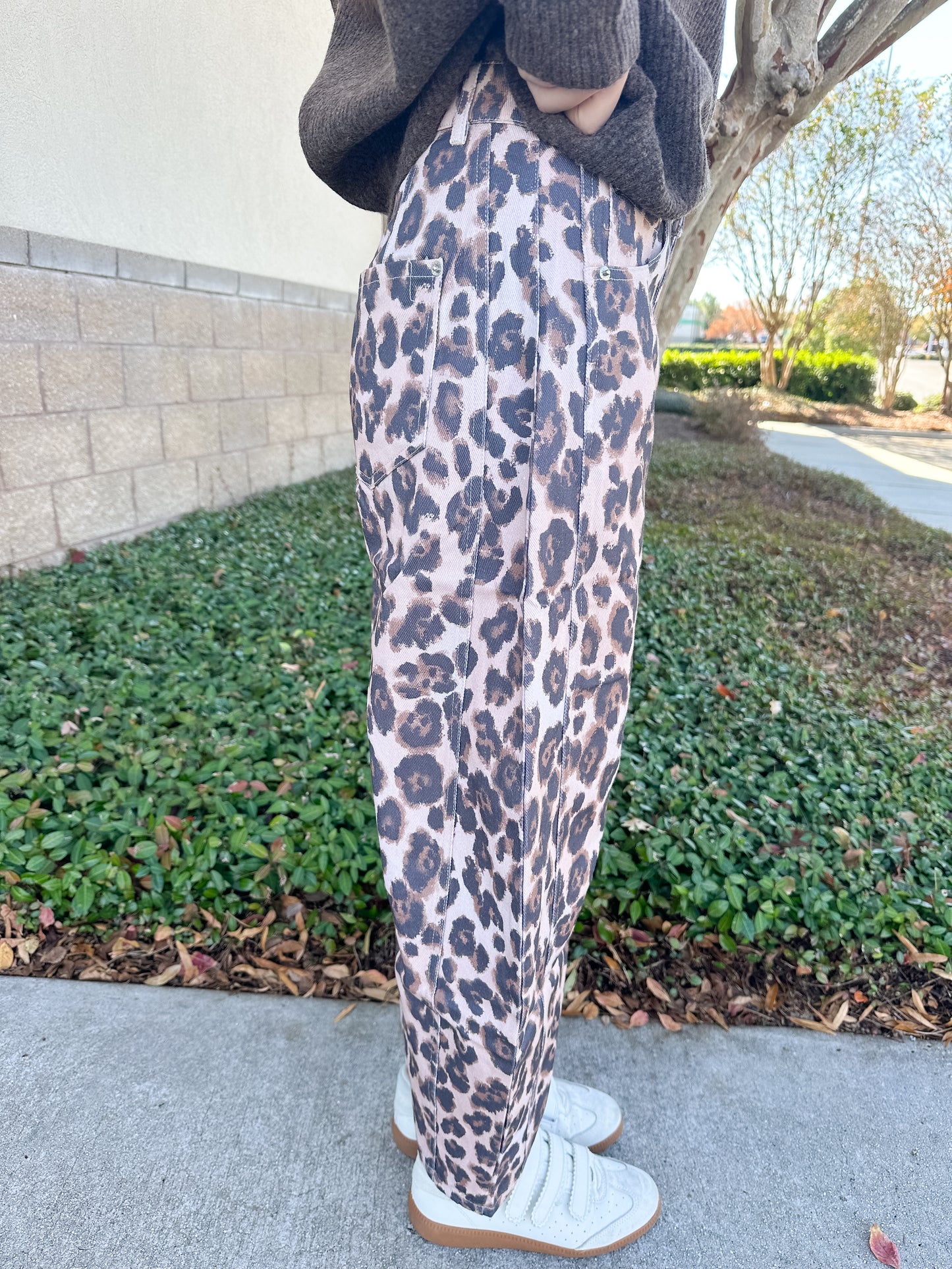 Going Wild Barrel Jeans