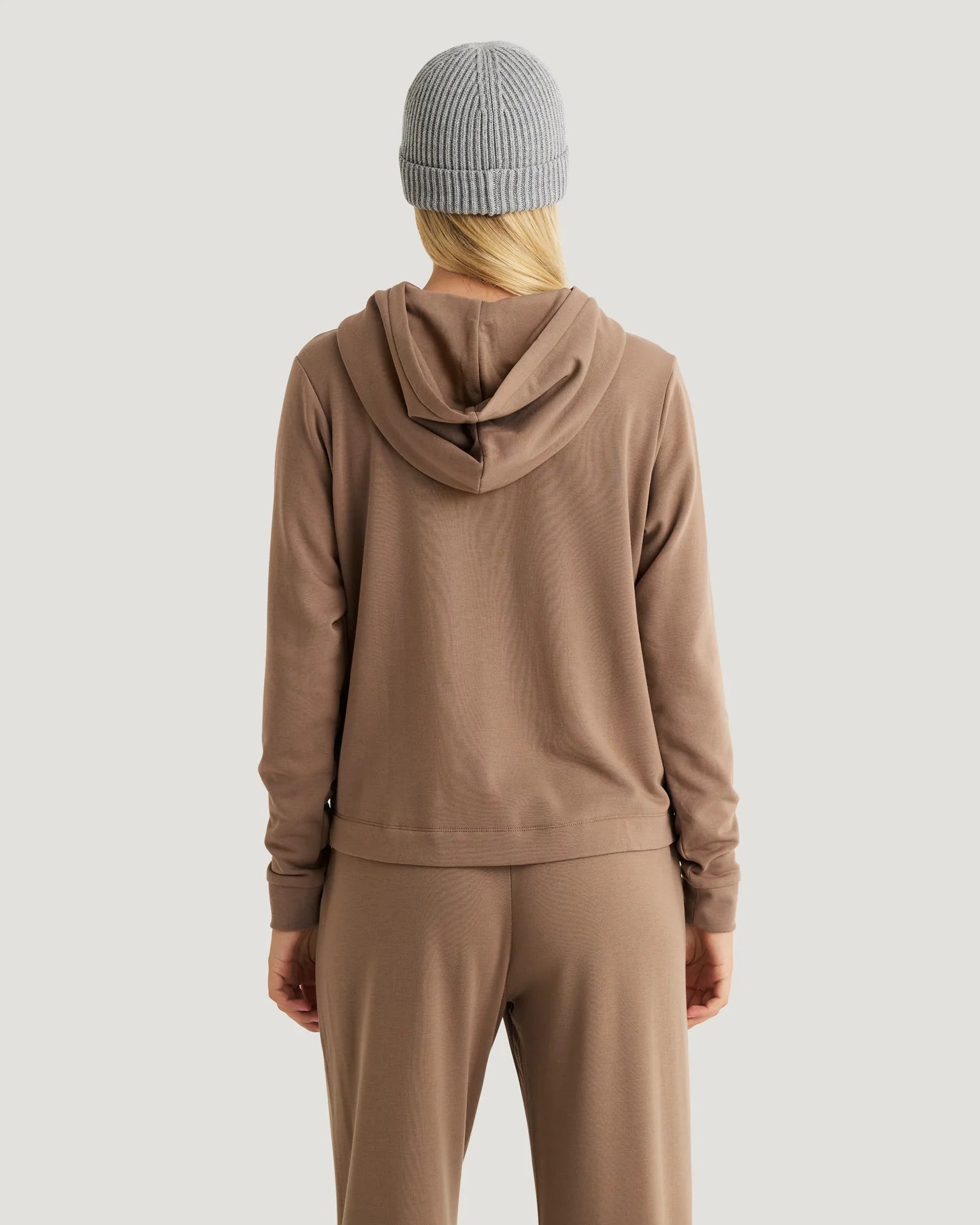 Free Fly Women’s Bamboo Lightweight Fleece Cropped Hoodie - Fossil