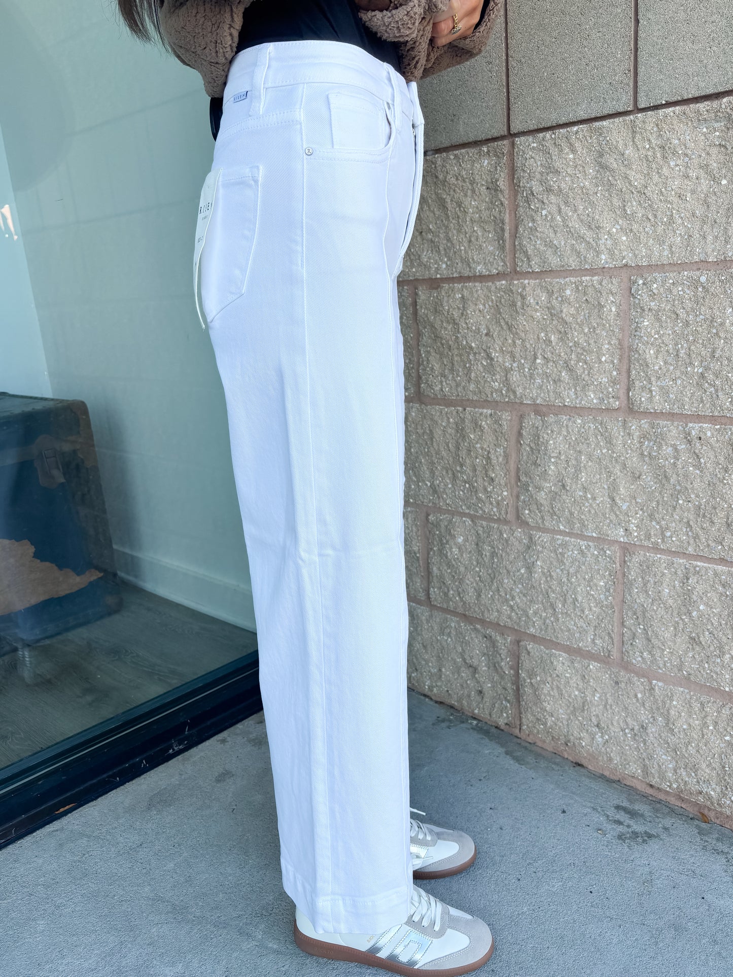 Jennifer High Rise Crop Wide Leg Jeans - White