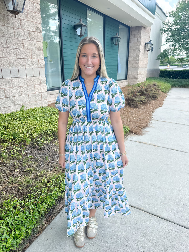 Prim Hydrangea Maxi Dress
