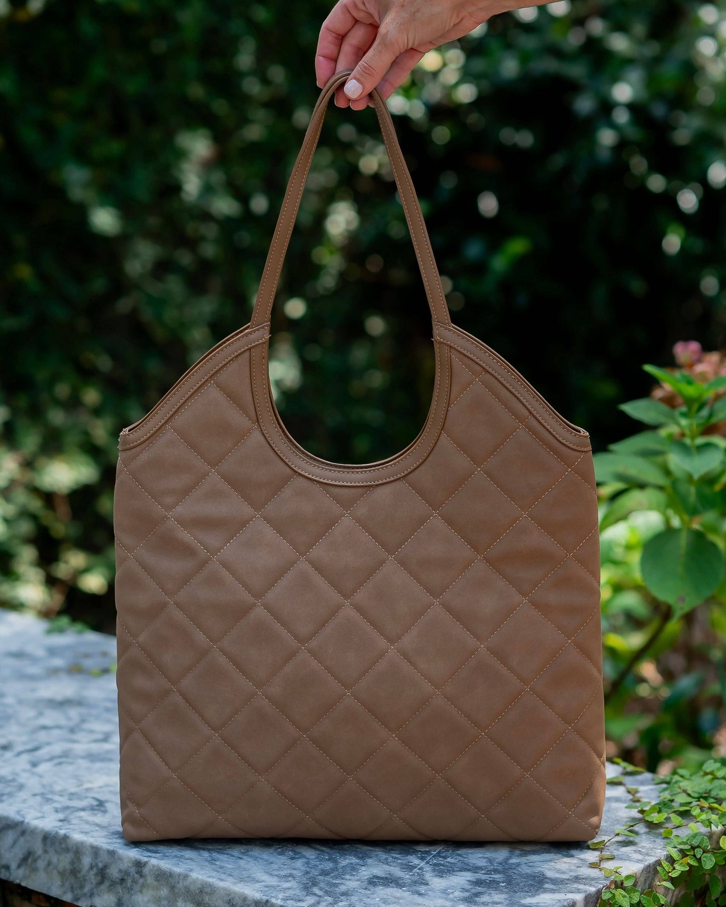 CH Greyson Tote Latte S LD