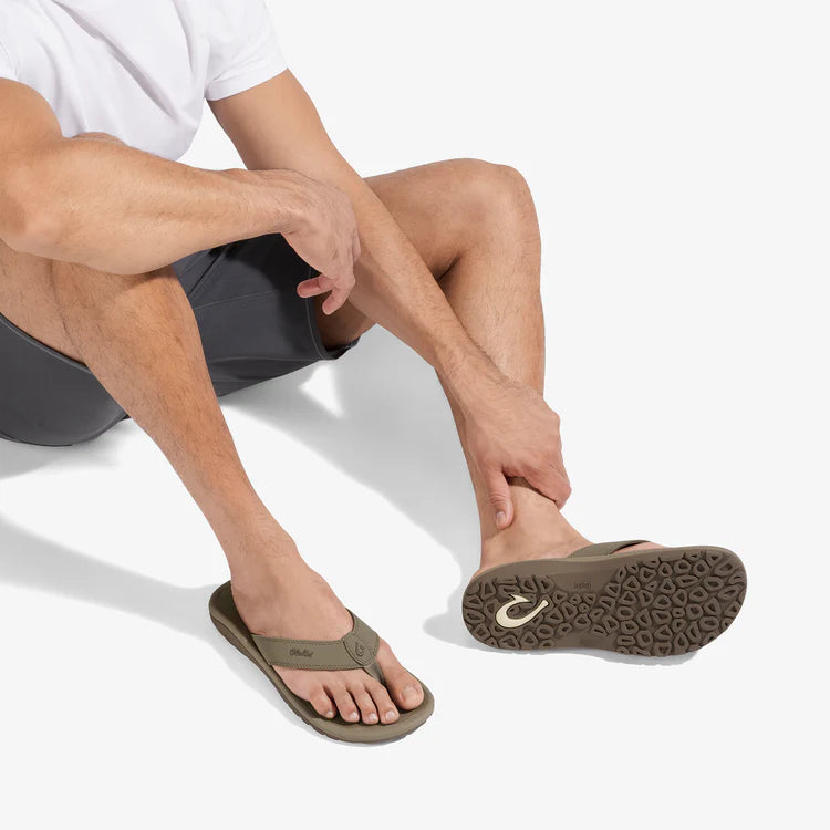 OluKai Men’s ‘Ohana Water-Friendly Beach Sandal - Clay|Mustang