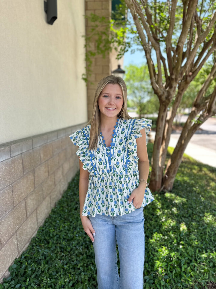 Verdant Scalloped Edge Top