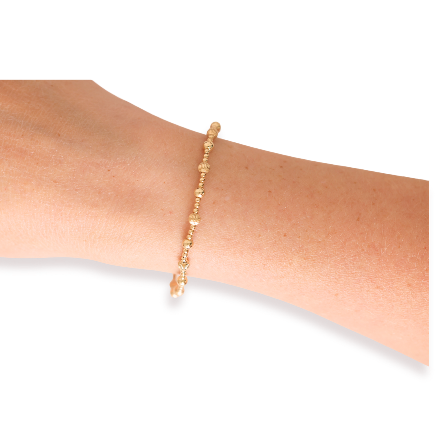 Palmer Fluted Bracelet in Gold: Standard 6.75 Inch