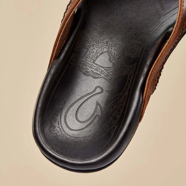OluKai Mens Mea Ola Leather Beach Sandal - Tan|Dark Java