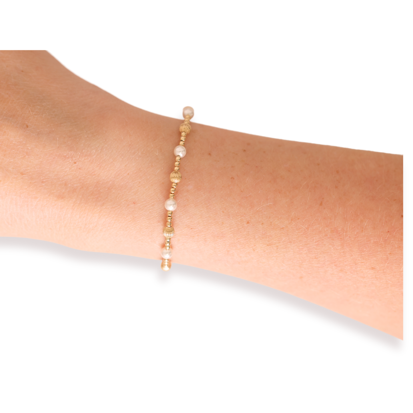 Palmer Fluted Bracelet in Pearl: Standard 6.75 Inch