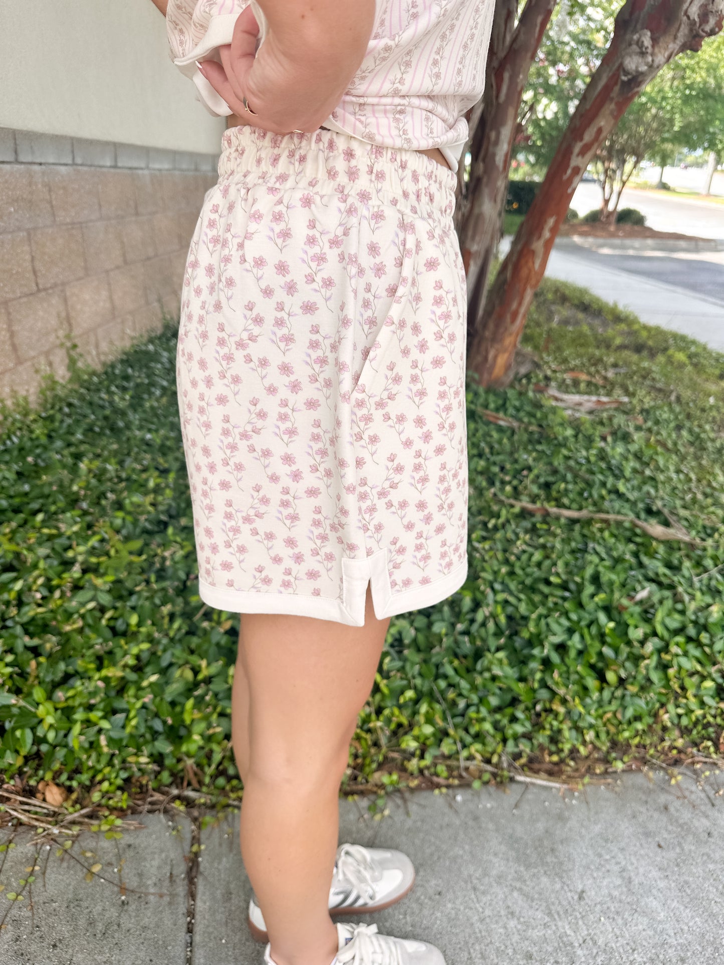 Susie Pintuck Short - Blush Flower