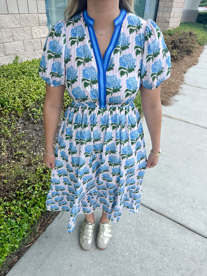 Prim Hydrangea Maxi Dress