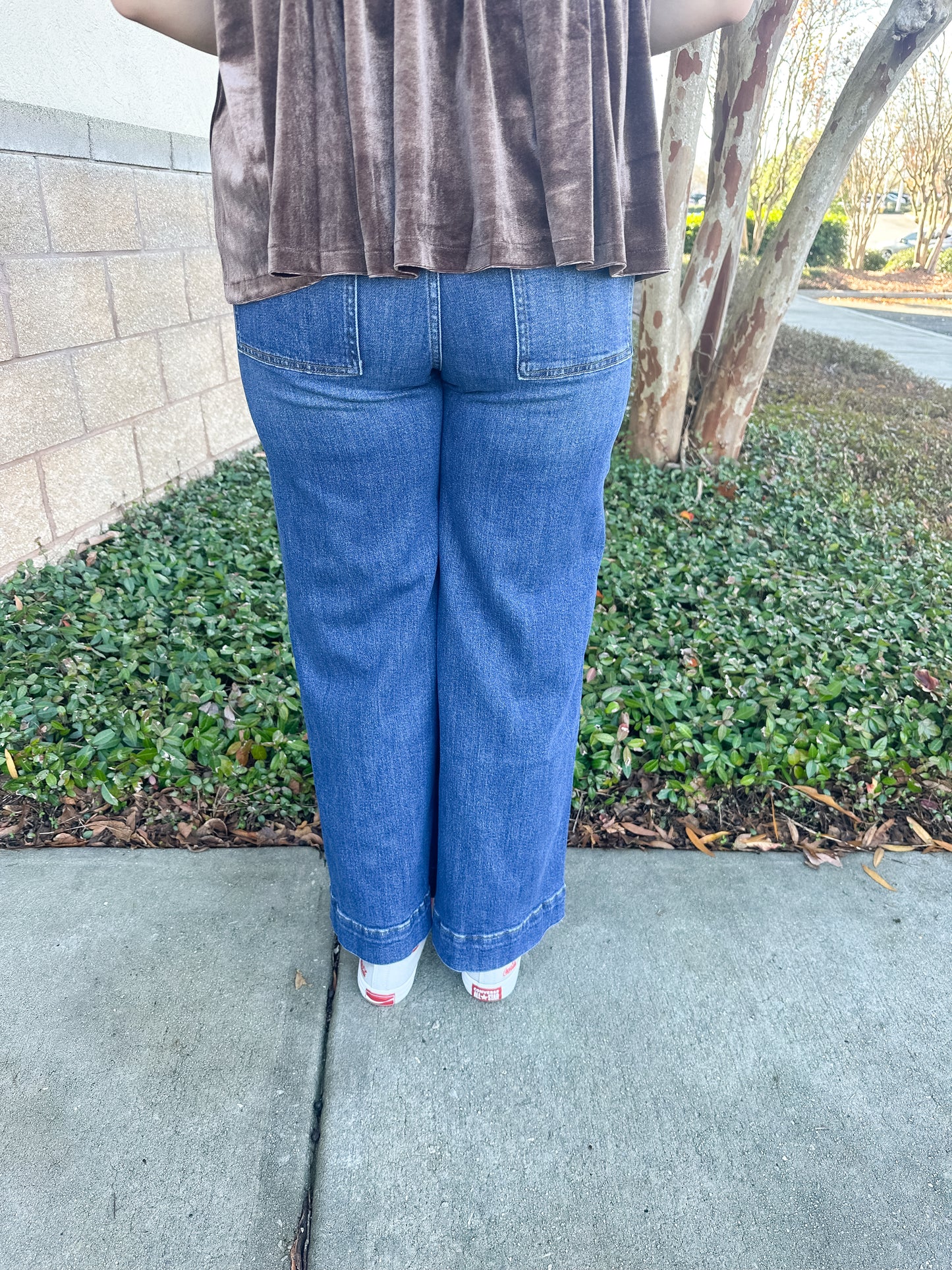 AW Pin Tuck Wide Leg Jean - Dark