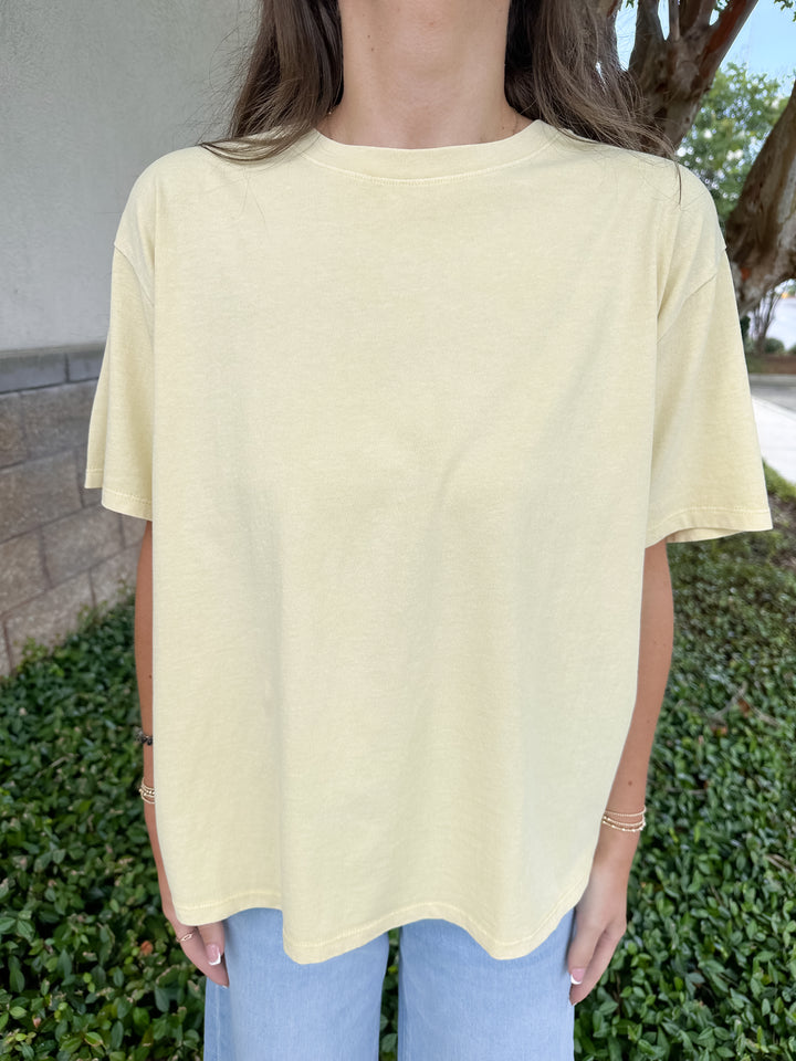 Velma Basic Tee - Pale Yellow