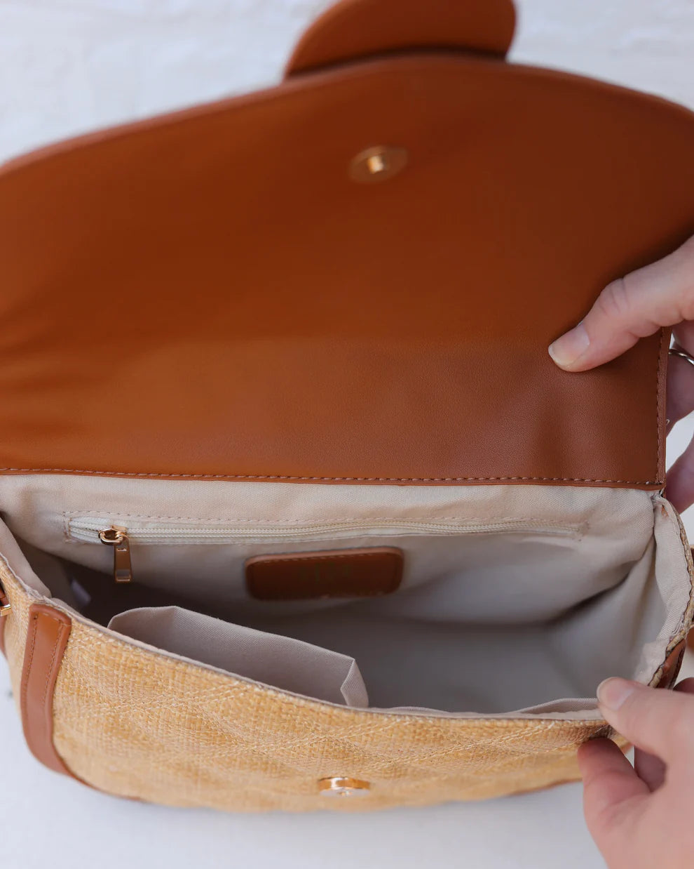 CH Griffin Crossbody Bag - Natural DQ