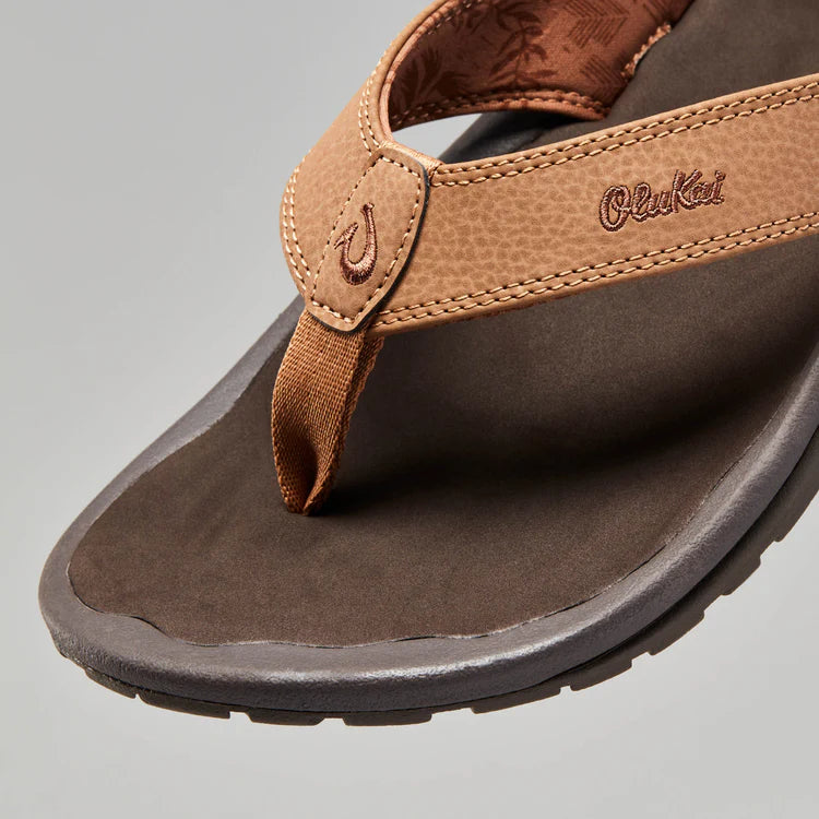 OluKai Men’s ‘Ohana Water-Friendly Beach Sandal - Tan|Dark Java