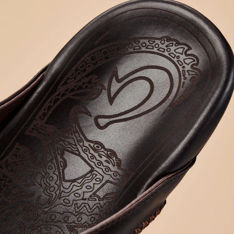 OluKai Mens Mea Ola Leather Beach Sandal - Dark Java|Dark Java