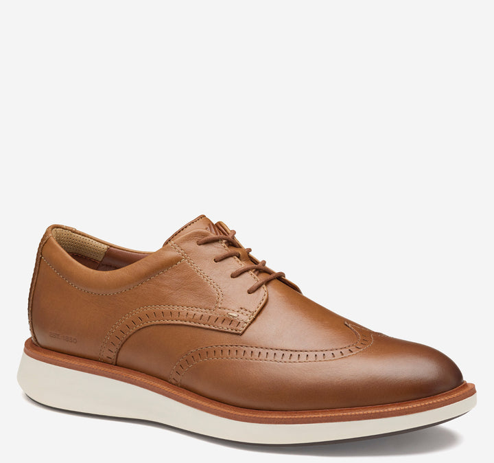 Johnson & Murphy XC+ Parker Wingtip Dress Shoe - Tan WP Full Grain