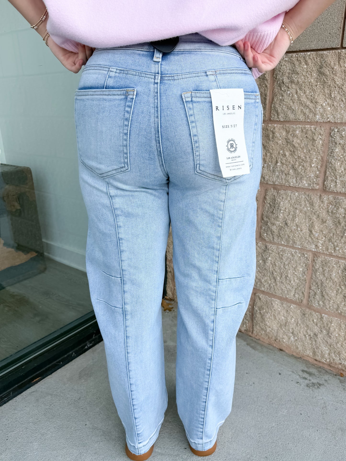 Risen Mia - Slouchy Patch Pocket Barrel Jeans - Light