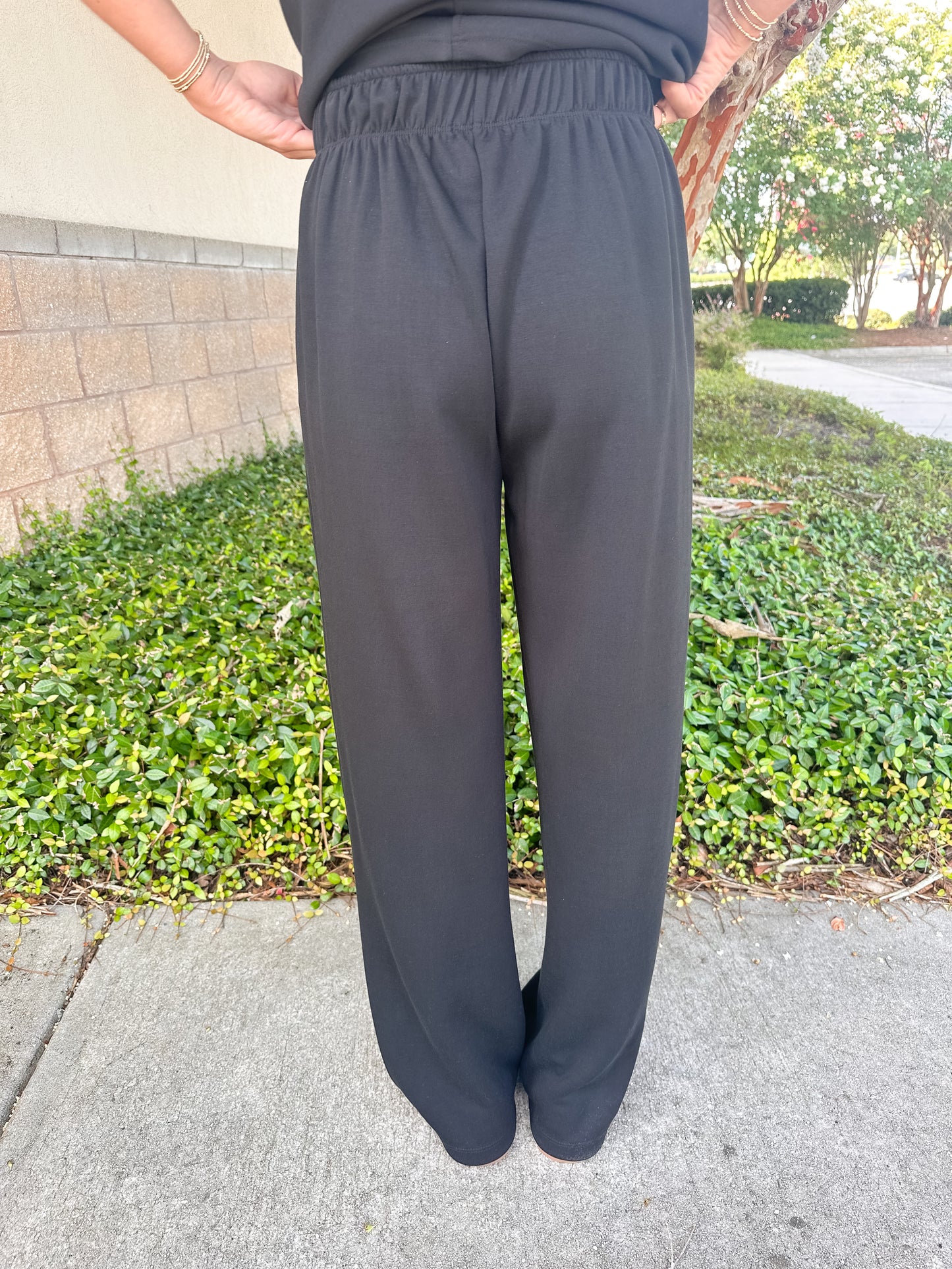 Out & About Set - Black