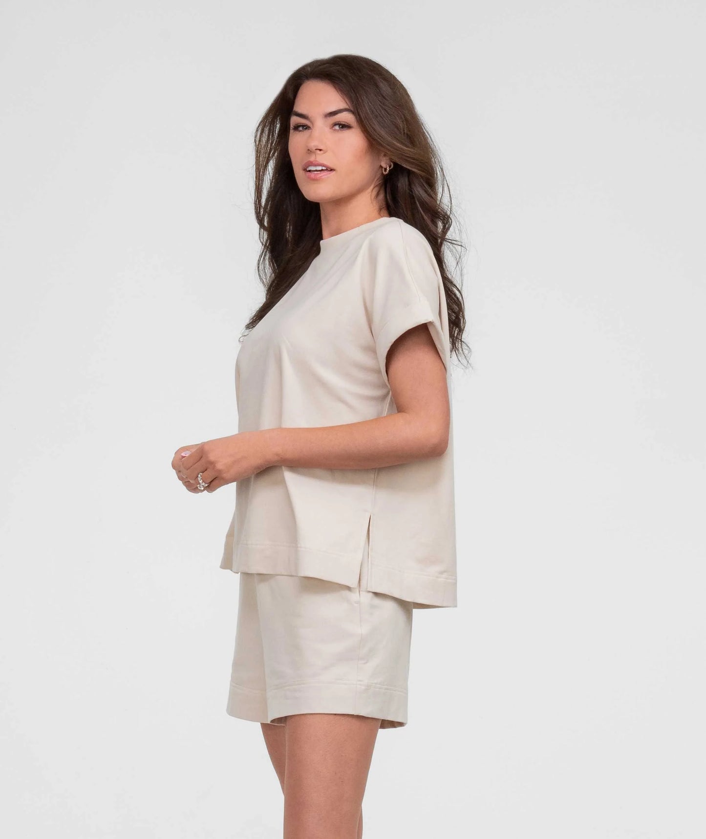 SSCO Women’s S26 Off Duty Cuff Top - Linen