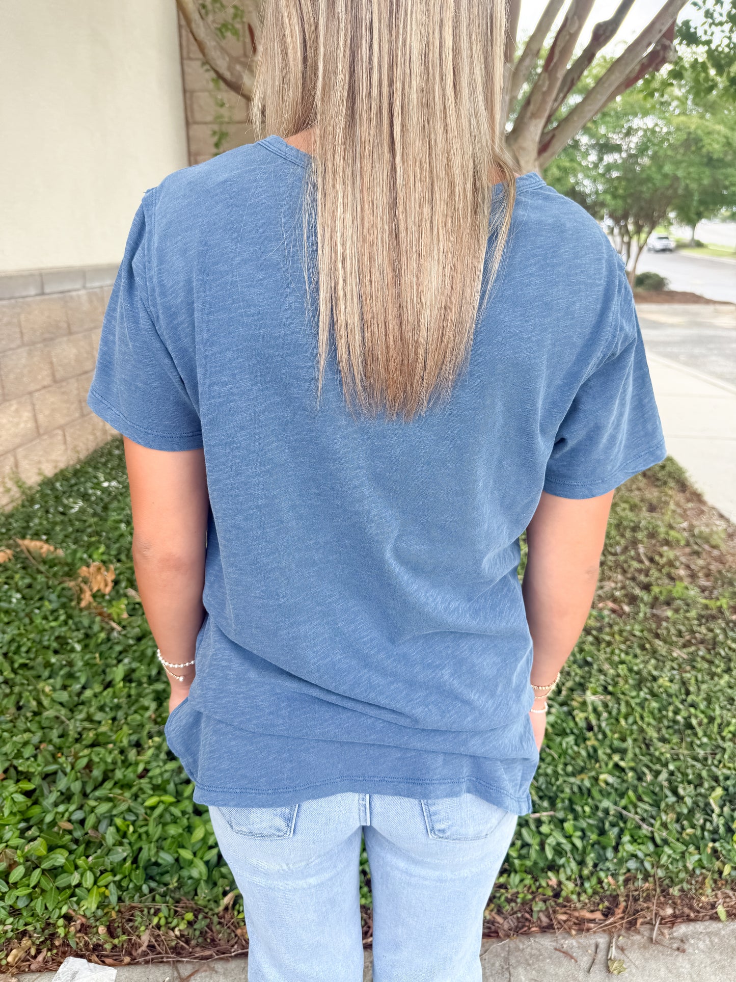 Lively Relaxed V-Neck Tee - Vintage Indigo