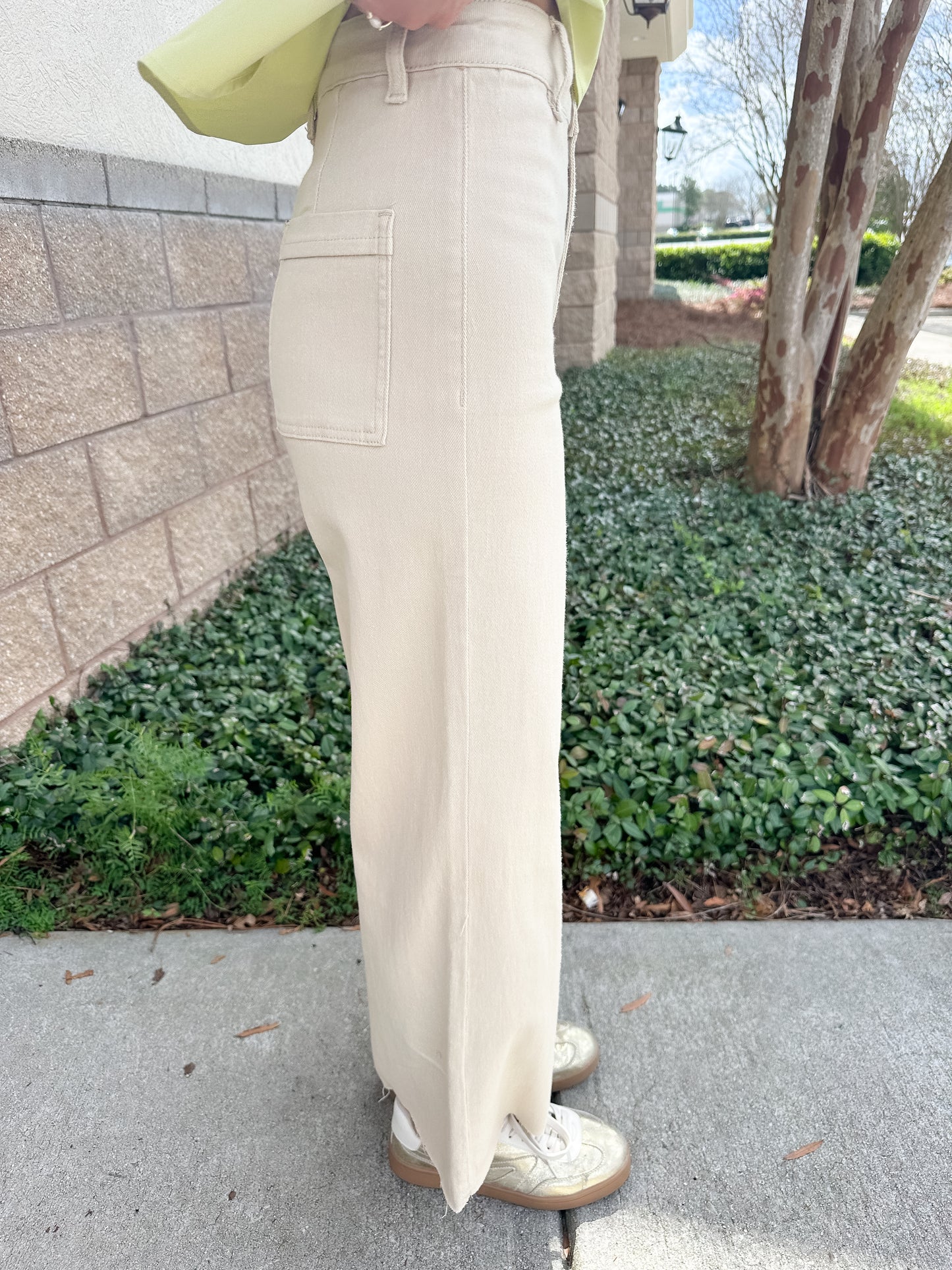 AW Wide Leg Jeans - Khaki