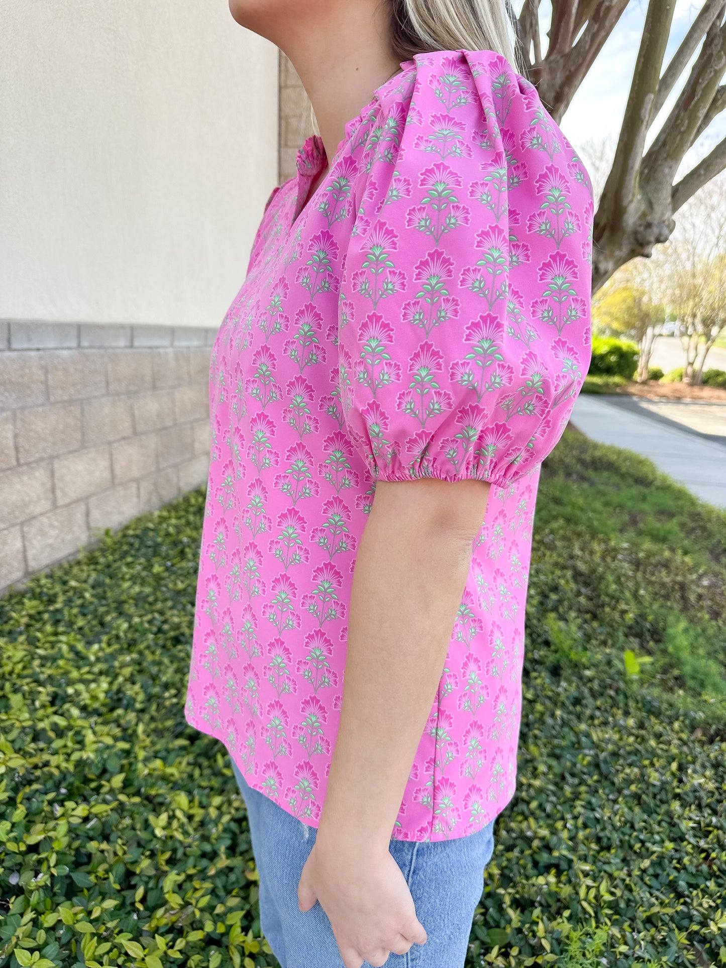 Lainey Top - Deco Lillies Fuchsia