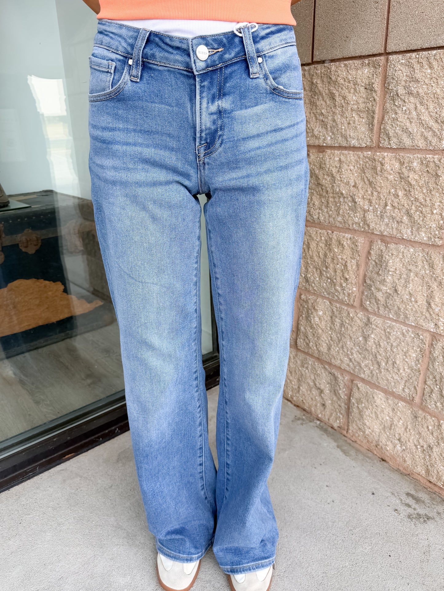 Risen Trista - Low Rise Wide Leg Jeans - Medium