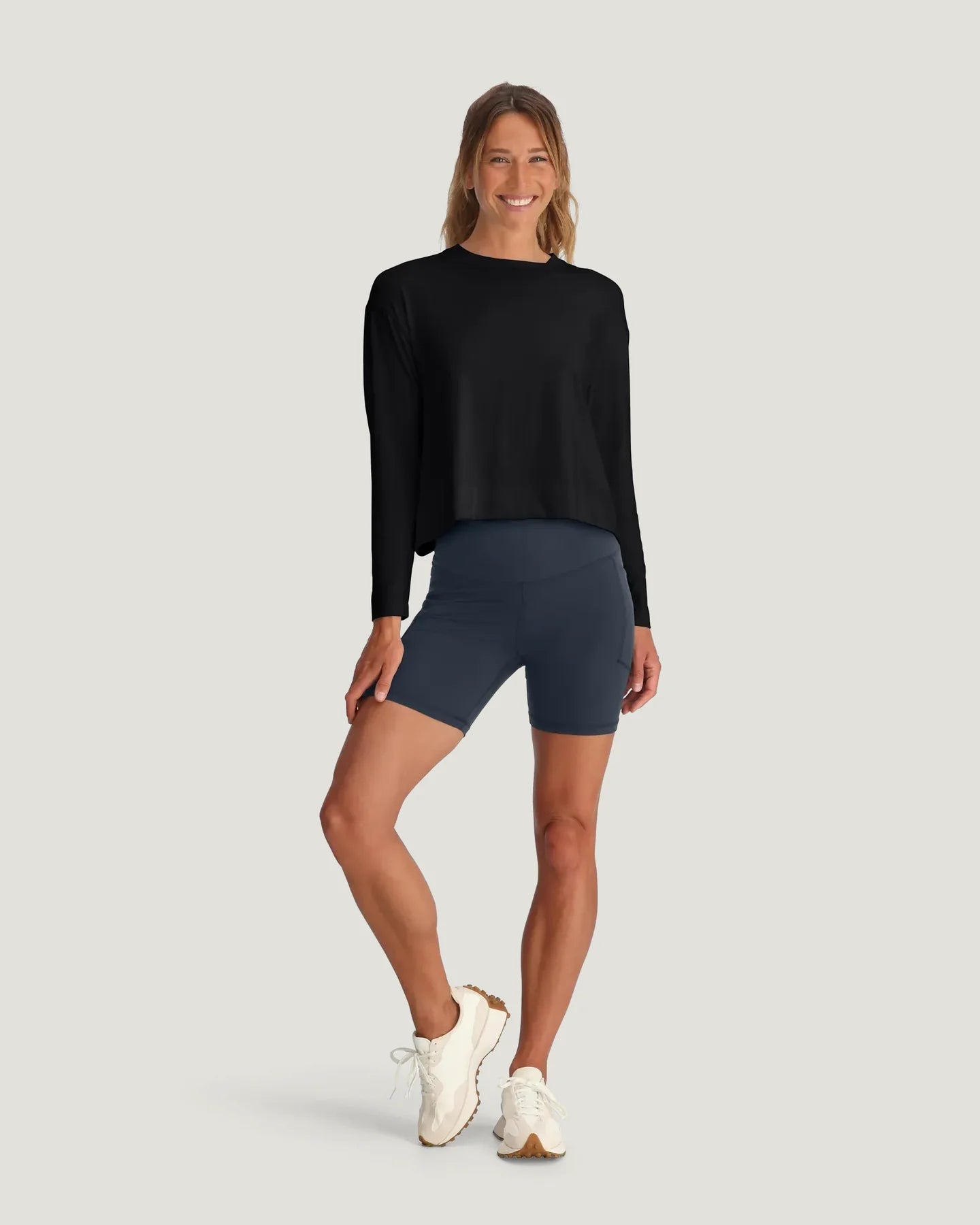 Free Fly Women’s Bamboo Shade Crossover Long Sleeve - Black