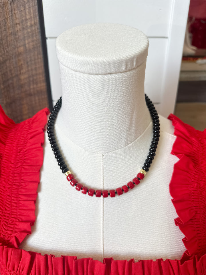 Jarvis Necklace - Black & Red