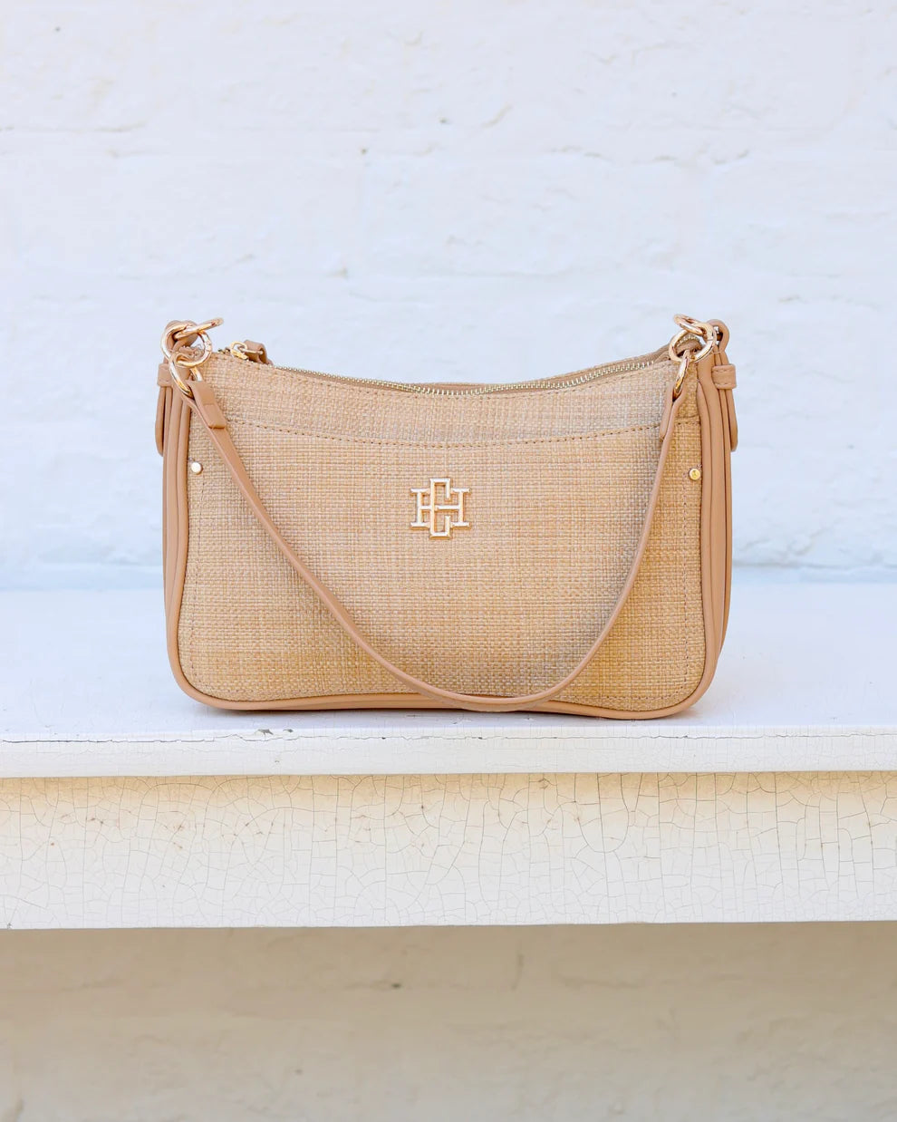 CH Paxton Crossbody with Pockets- Natural