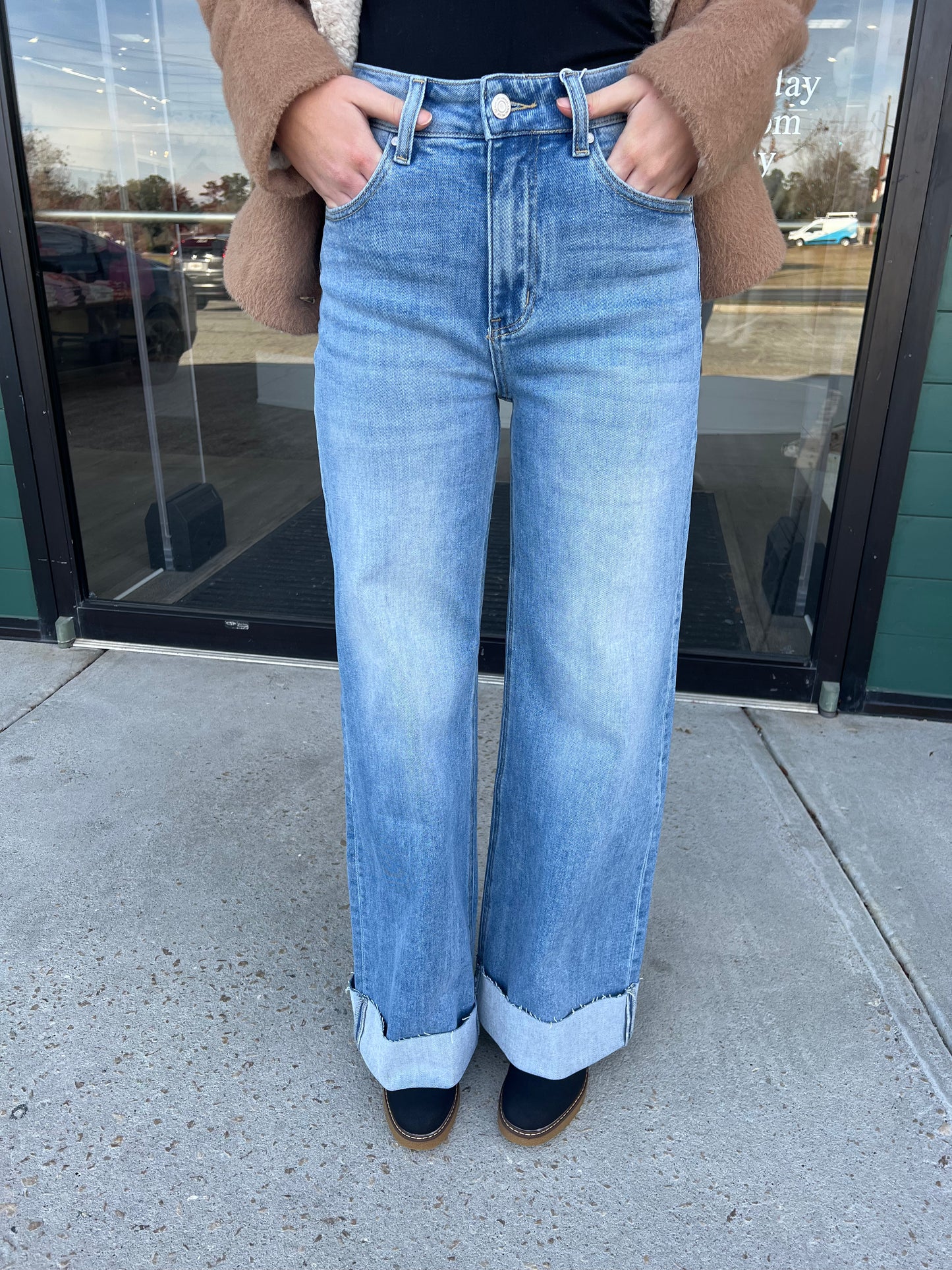 Anniewear 90's Stretch Cuffed Jeans