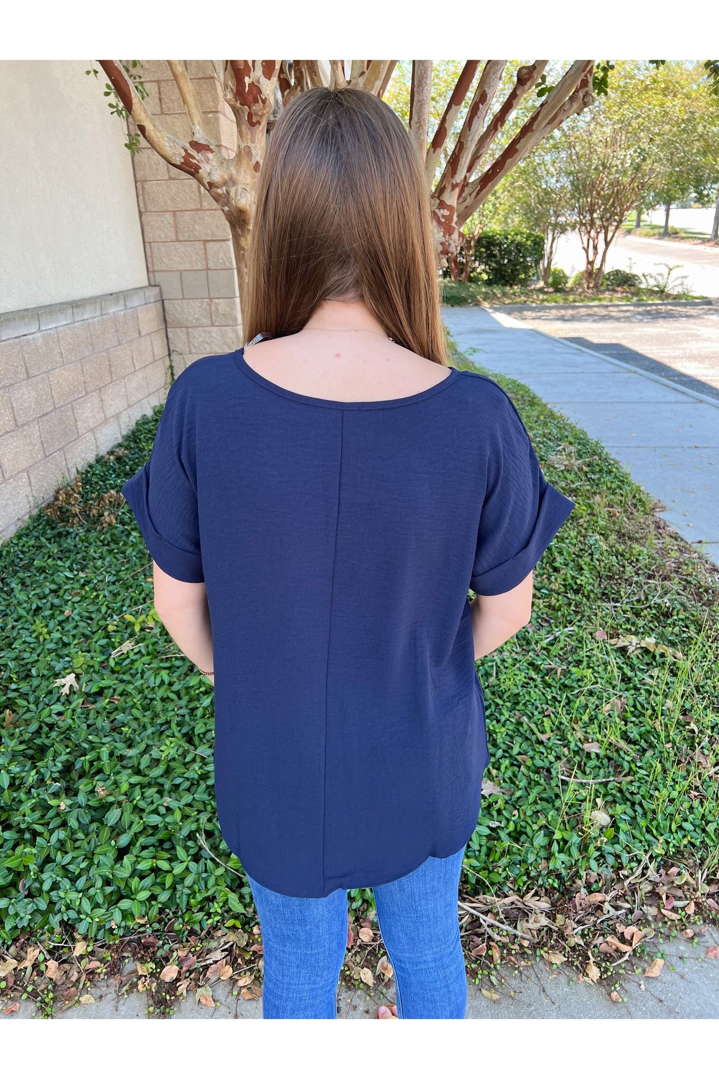 Best Basic Round Neck Blouse: Navy