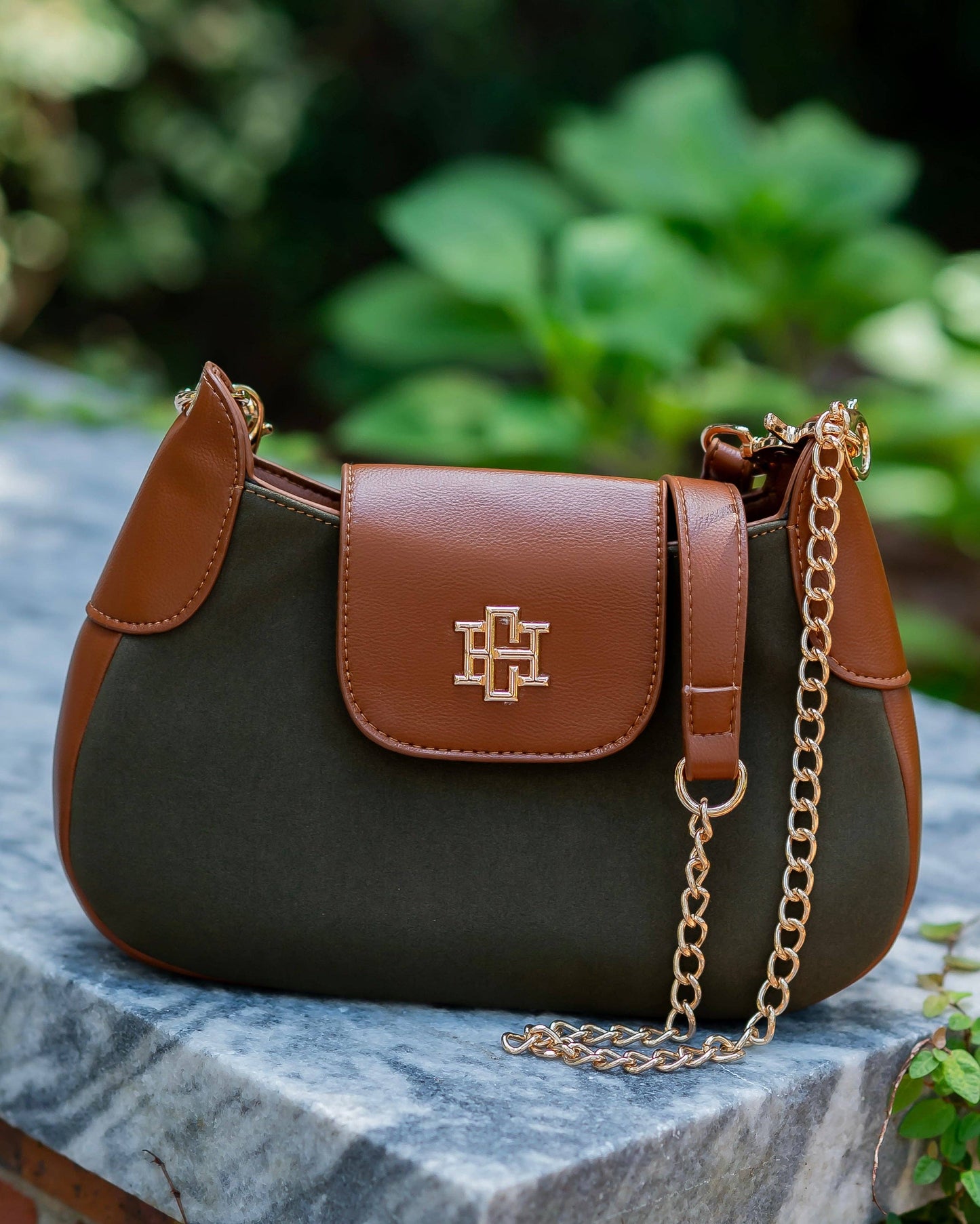 CH Leighton Crossbody Olive S