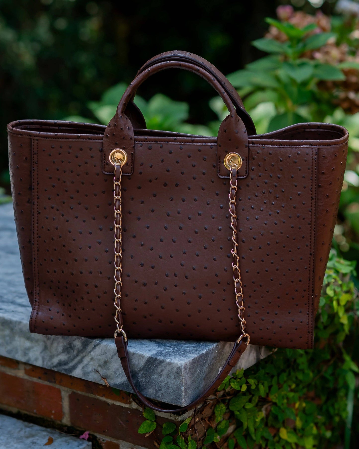 CH Missy Tote Chocolate EO