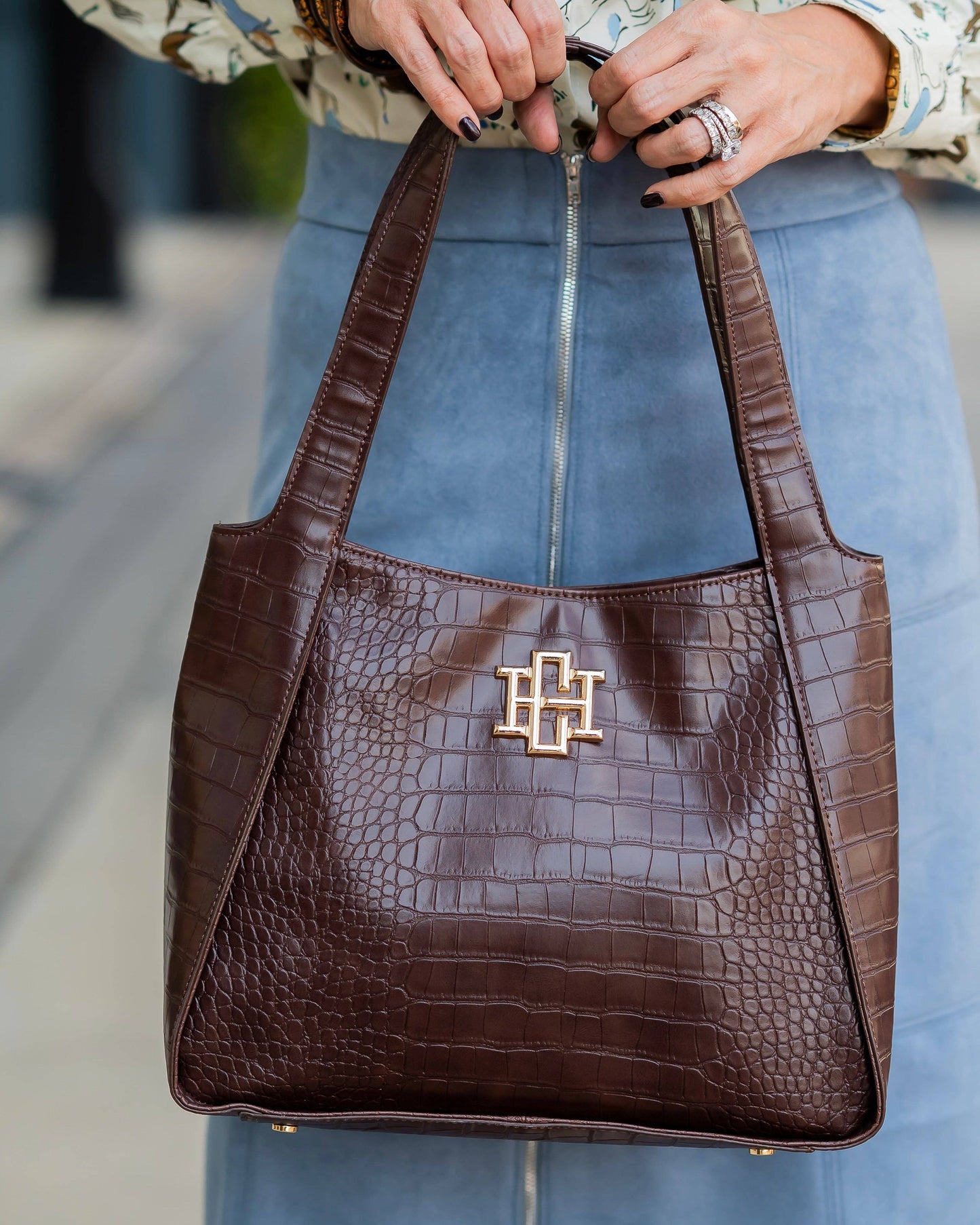CH Maggie Bag Chocolate EC