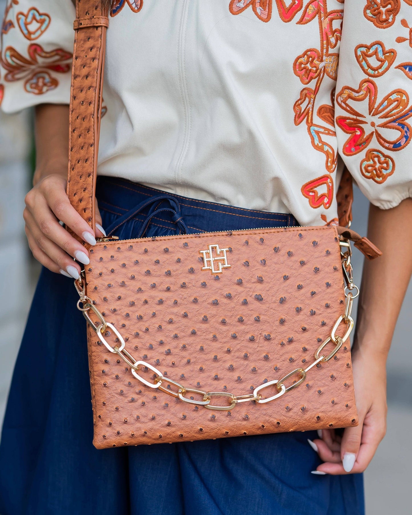 CH Ariana Crossbody Saddle EO